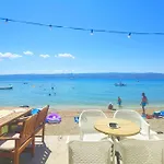 Appartamento The Penthouse Apartment, First Row By The Sea, House Ana Duće