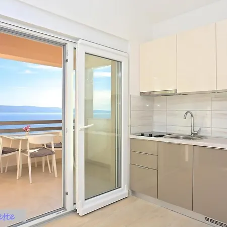 Apartment The Penthouse Apartment, First Row By The Sea, House Ana