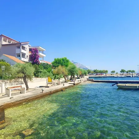The Penthouse Apartment, First Row By The Sea, House Ana * Duce